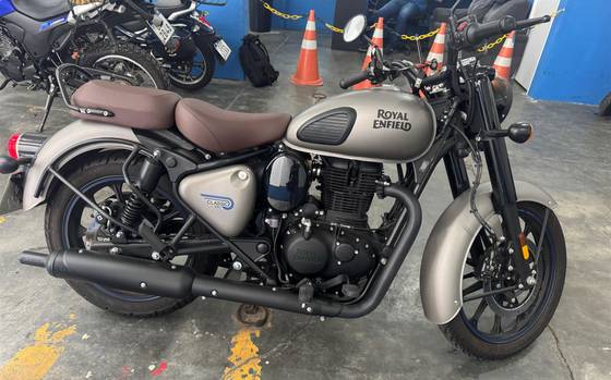 ROYAL ENFIELD CLASSIC 350 DARK 